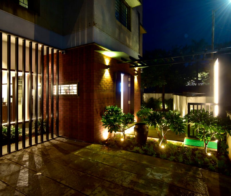 office interiors Nashik
